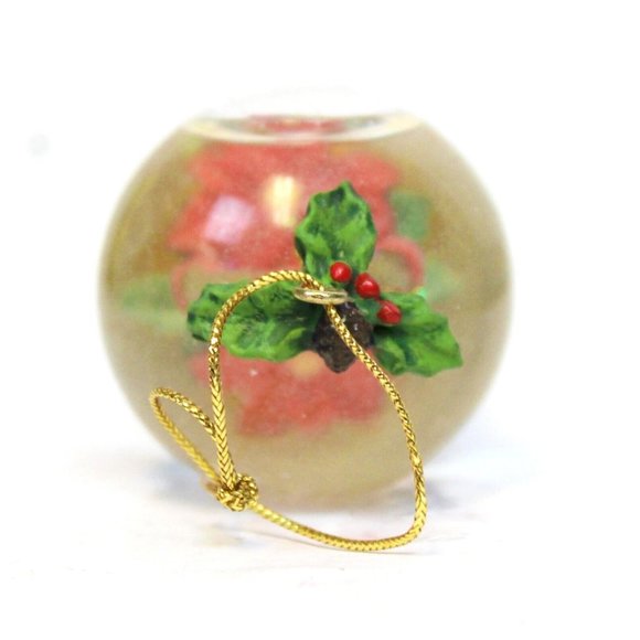 International Bazaar 5 Days of Christmas Snow Globe Ornament Golden Rings - Picture 5 of 6